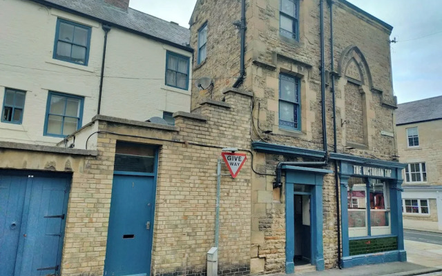 OYO The Victorian Tap B&B