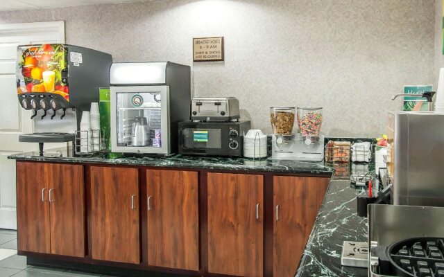 Quality Inn White House