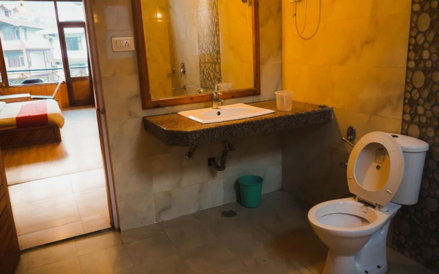Hipostel Manali