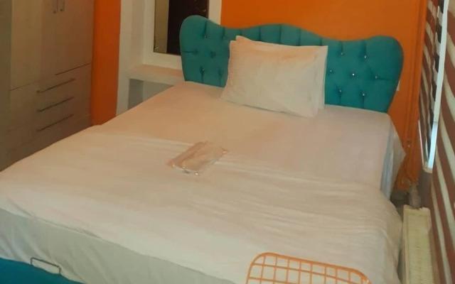 Taksim Nefti Residence