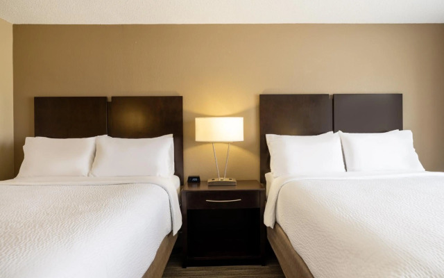 Holiday Inn Express Gas City by IHG