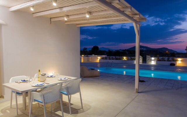 Naxian Lounge Villas