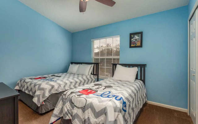 Windsor Palms-ru1023