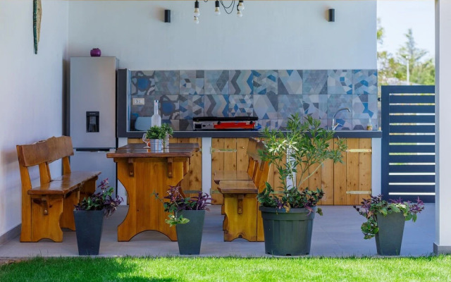 House Eric Paolo Pula