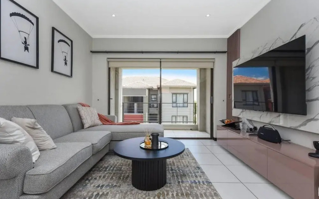 Captivating 2-bed Apartment in Sandton