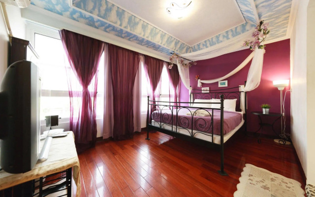 Sea of the World Bed and Breakfast