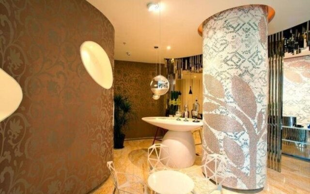 Ji Hotel Huzhou Renhuangshan Store