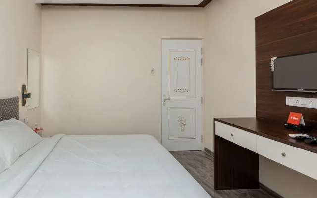 OYO 20021 Flagship Siruseri OMR