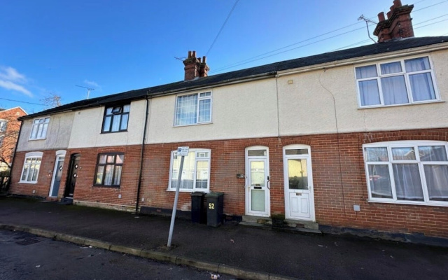 Spacious 3-bed Terrace, Great Links