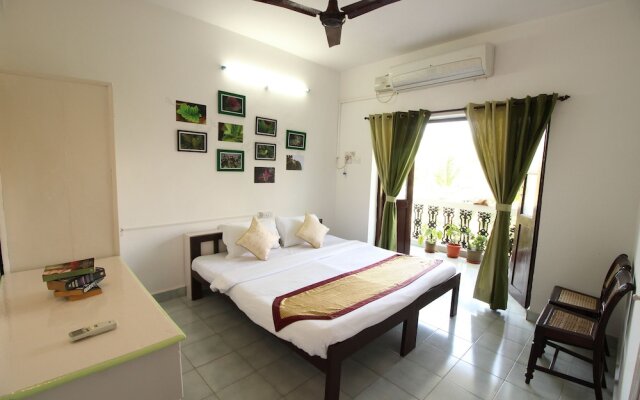 OYO Home 9365 Bewitching 3BHK