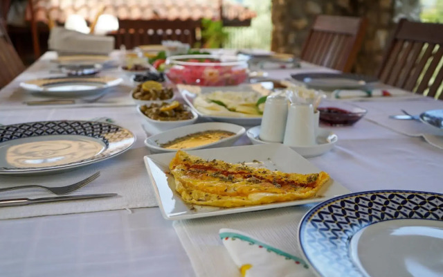 Sato Triopia Butik Otel
