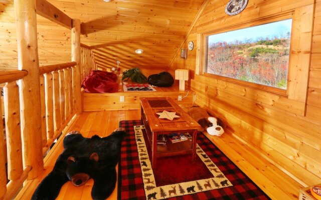 Howling Wolf - One Bedroom Cabin