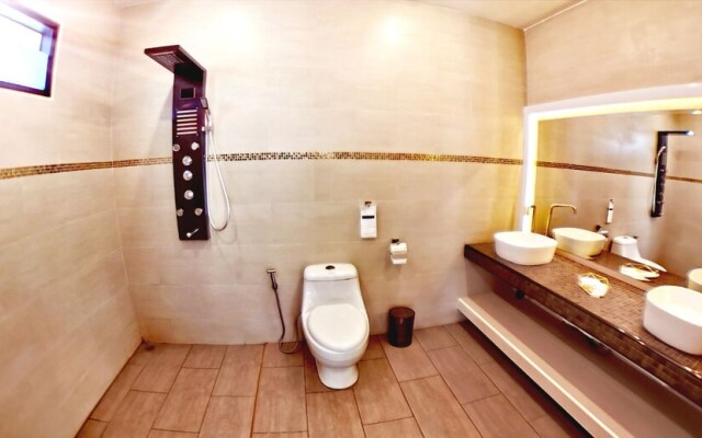 Tucheland Luxury Villa Pattaya 7BR