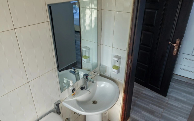 Gracieus Residences