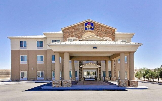 Best Western Plus Montezuma Inn & Suites