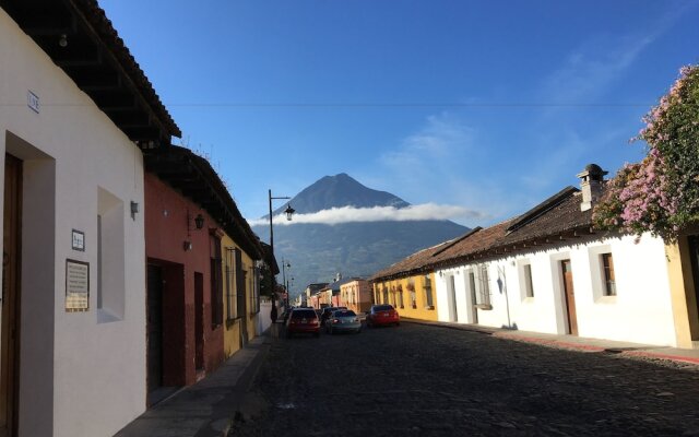 Casita La Esquina