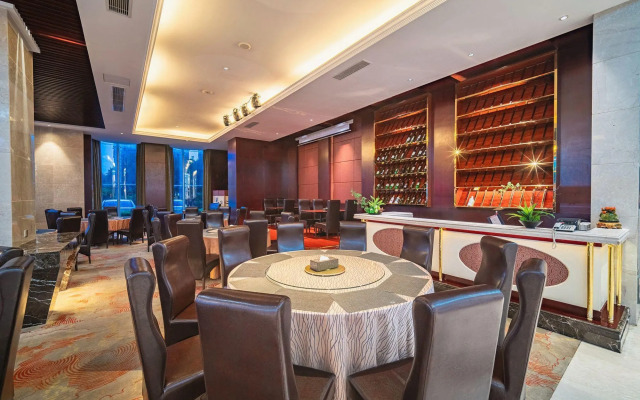 Puhua Hotel