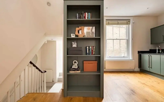 The Chelsea Nest - Stylish 2bdr With Balcony