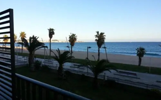 Apartaments Primera Linea Torre Valentina