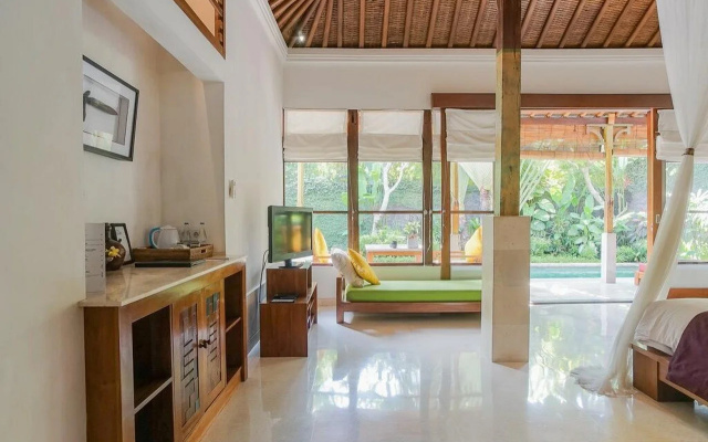 Alam Bidadari Seminyak Villas