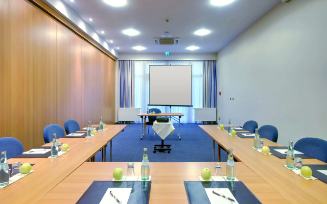 Hotel Oberhausen Neue Mitte Affiliated by Meliá