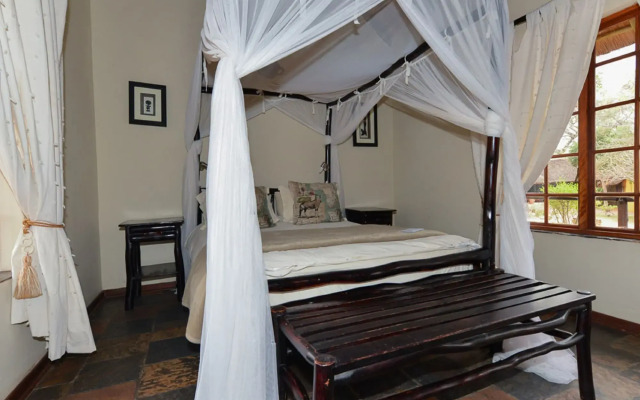 Thornhill Safari Lodge