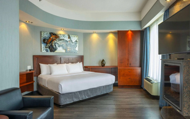 Quality Inn & Suites Levis
