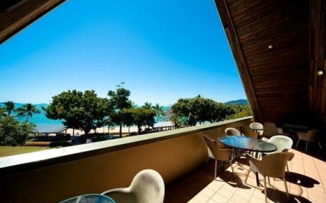 Airlie Waterfront Accomodation - Hostel