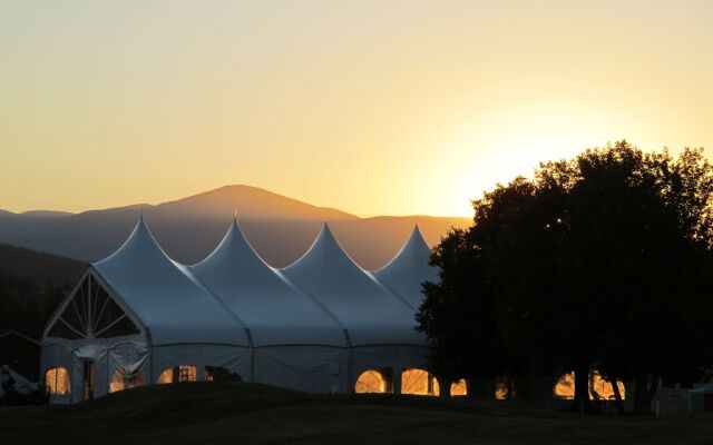 St. Eugene Golf Resort & Casino