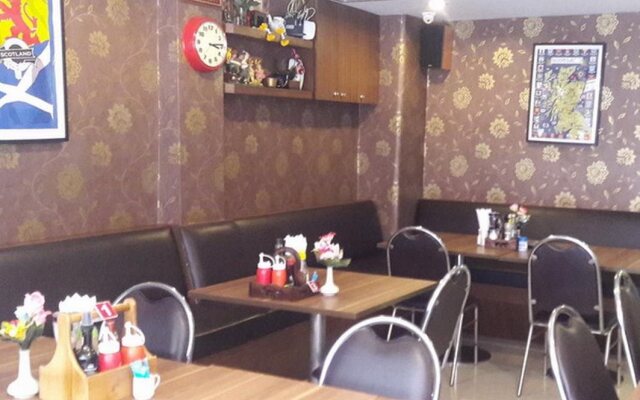 OYO 75375 Lisa Guesthouse