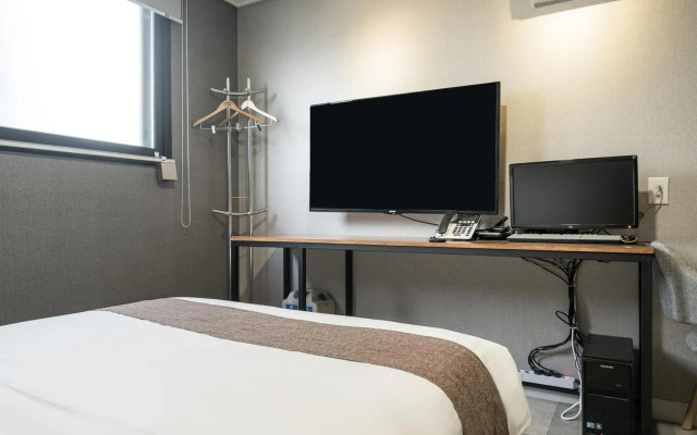 MALU Hotel Suwon