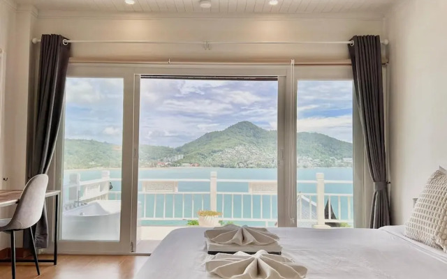 Moonlight Panorama Ocean Villas by RESAVA