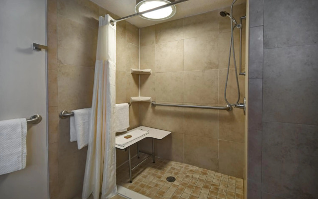 DoubleTree by Hilton Hotel Augusta