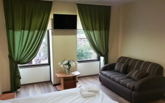 7 Days City Hotel