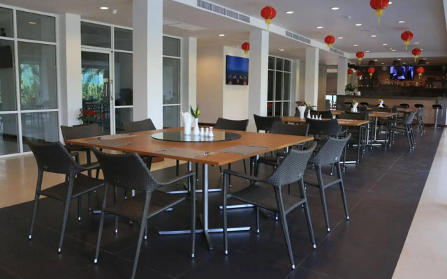 Baan Oliver Srinakarin