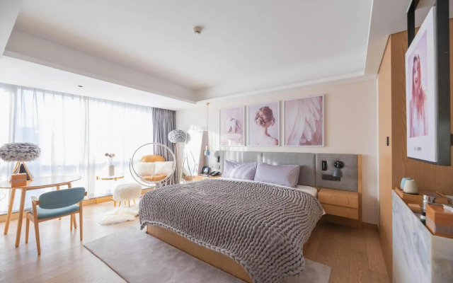 Joy City Hotel & Apartment