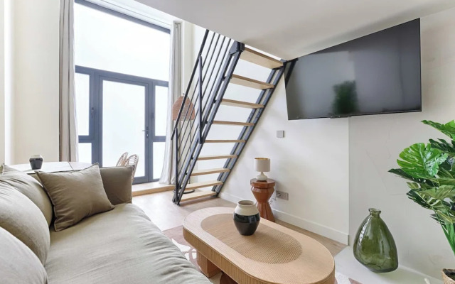 Beautiful AC Duplex Bastille Le Marais