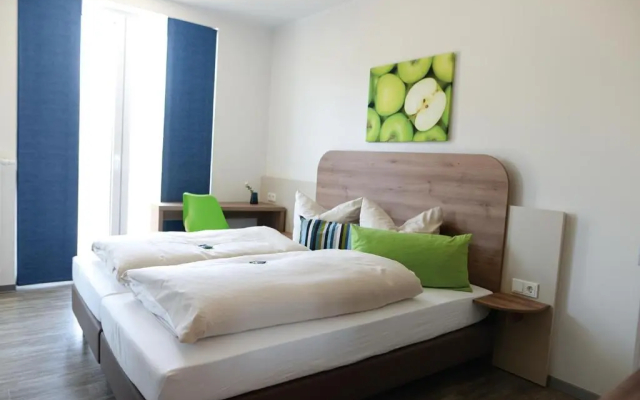 Hotel M24