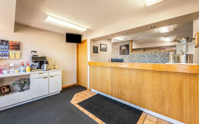 Americas Best Value Inn & Suites St. Marys