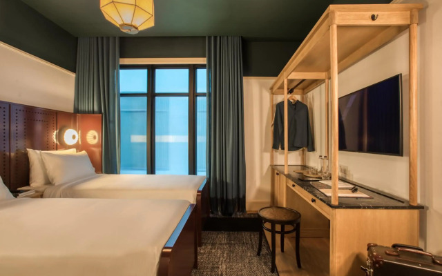 The Chow Kit - an Ormond Hotel