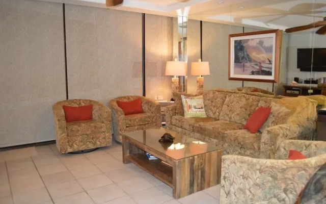 Papakea L106 - 2 Br Condo