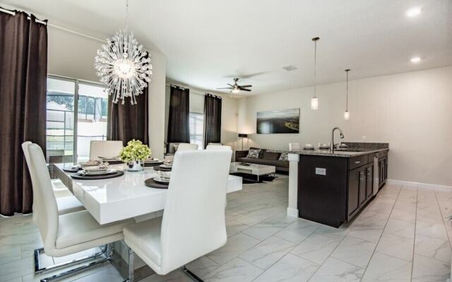 1592mvd 4 Bedroom Townhouse