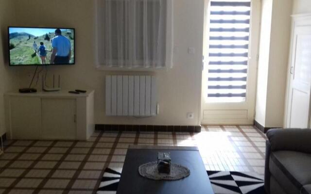 Gîte Vineuil, 4 pièces, 6 personnes - FR-1-491-99