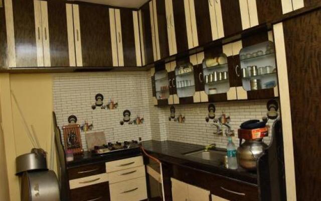 Hotel Sundaram Guest House