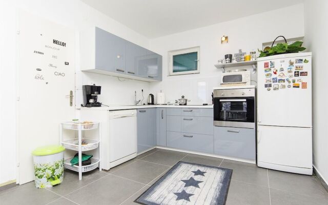 House Miroslav