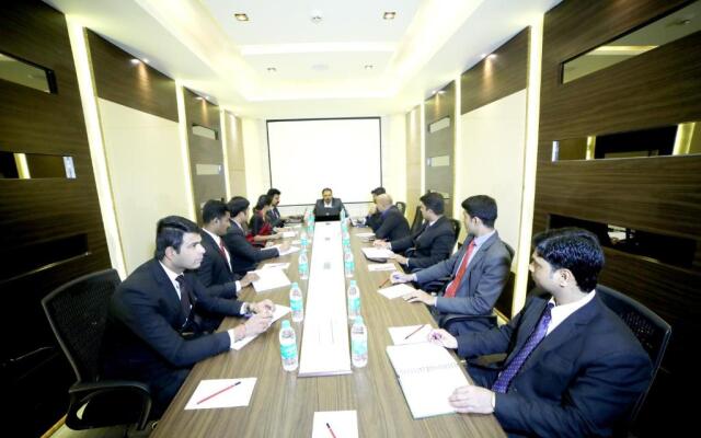 RG Royal Hotel and Convention