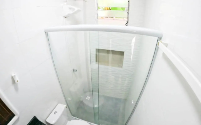 Apartamento Com Piscina E Churrasqueira
