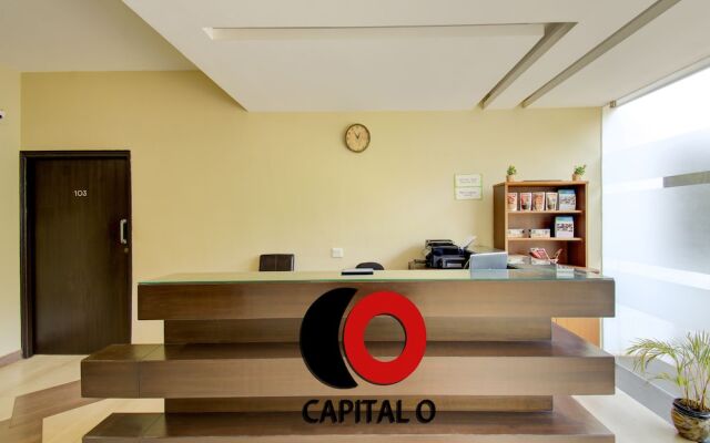 Capital O 37677 Xec Residency