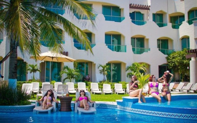 Hotel Playa Caracol
