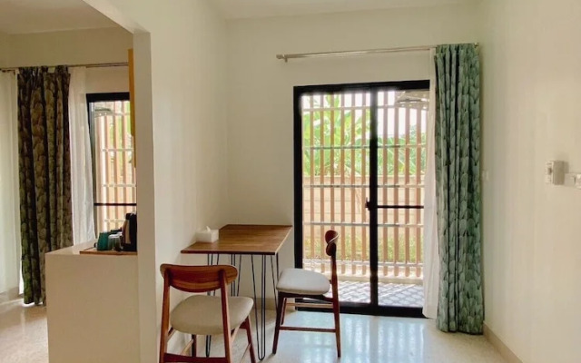 Calamint Residence Hotel